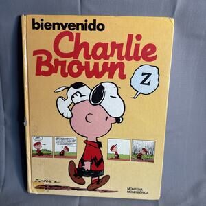 Benvenido Charlie Brown Charles M. Schulz Mondadori 1986 Spanish Edition